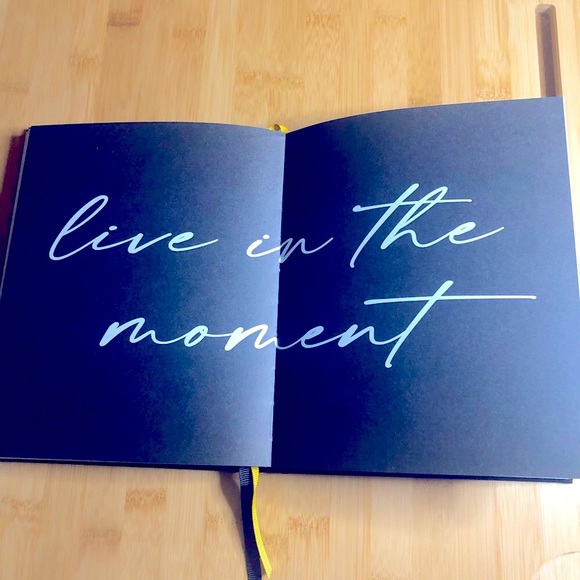 BRAND NEW Bucket List Journal Planner - Picture 7 of 7